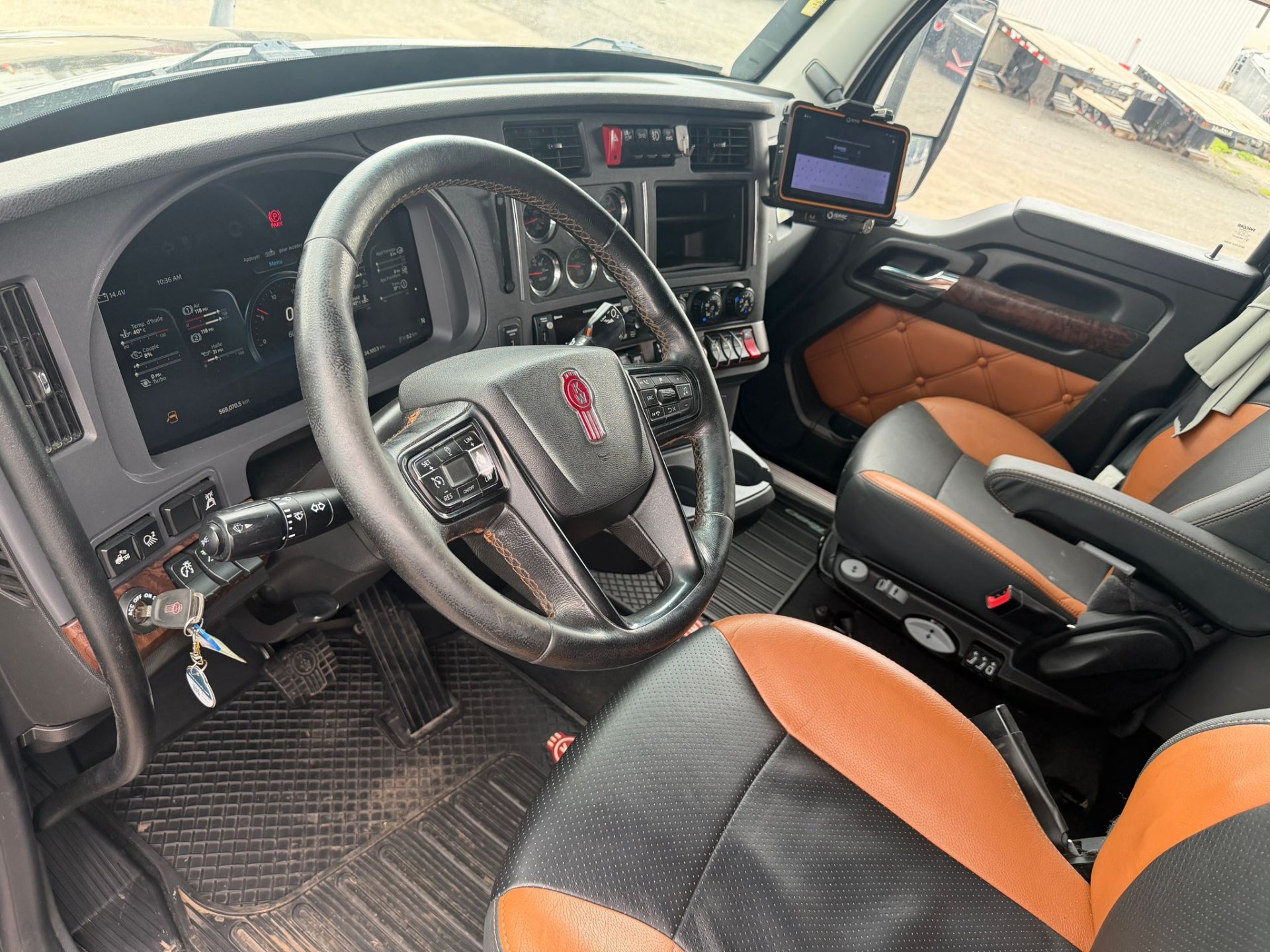 2022 Kenworth T680 11