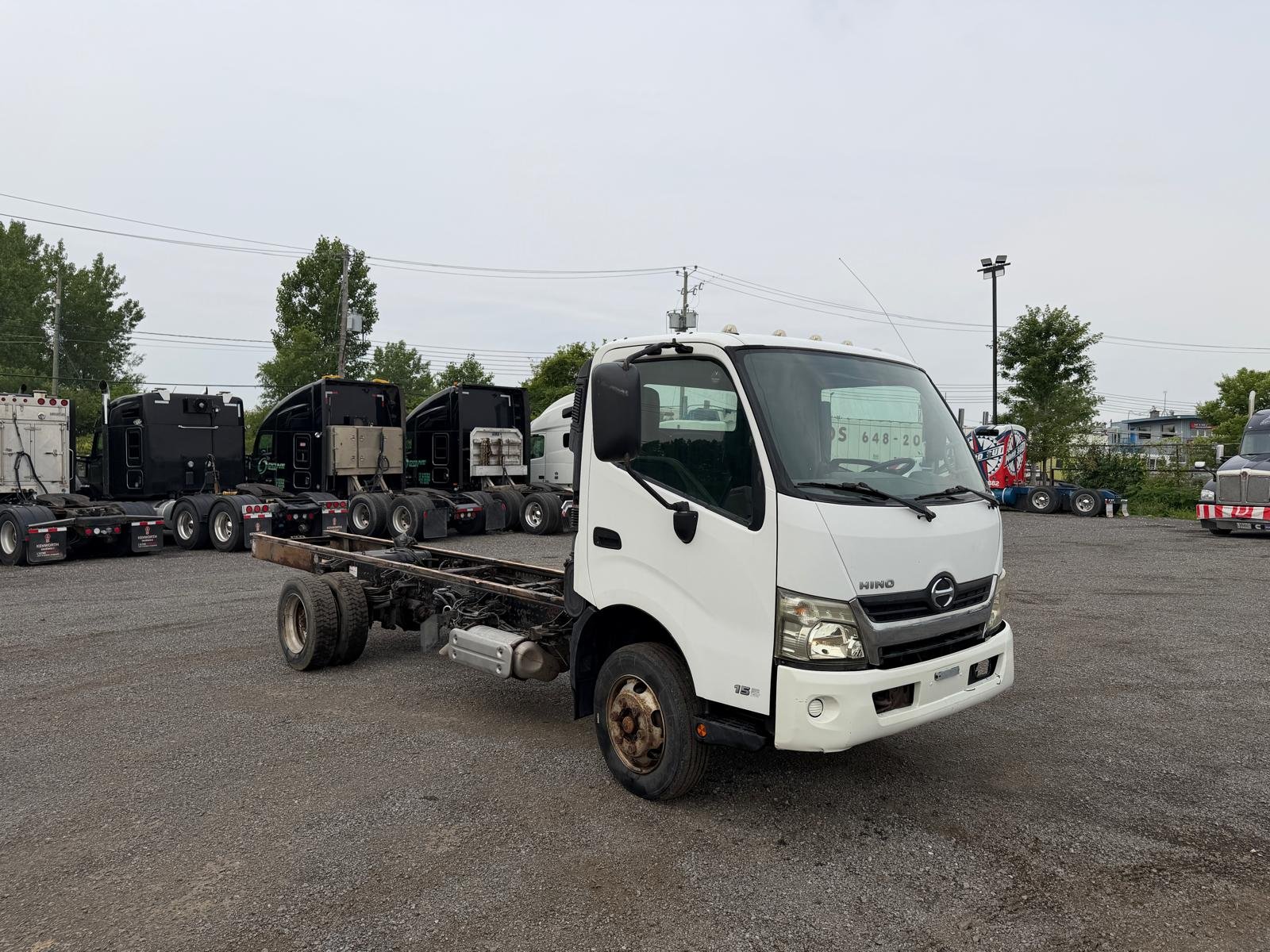 2019 Hino 155 7