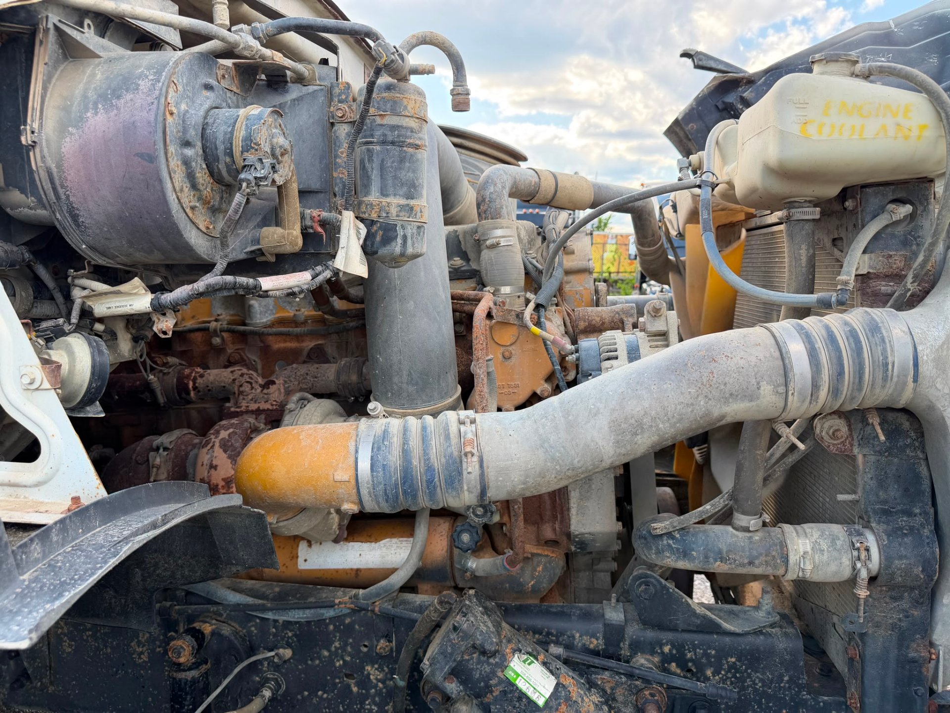 2000 Sterling L9500 series Dompeur 12 roues 9