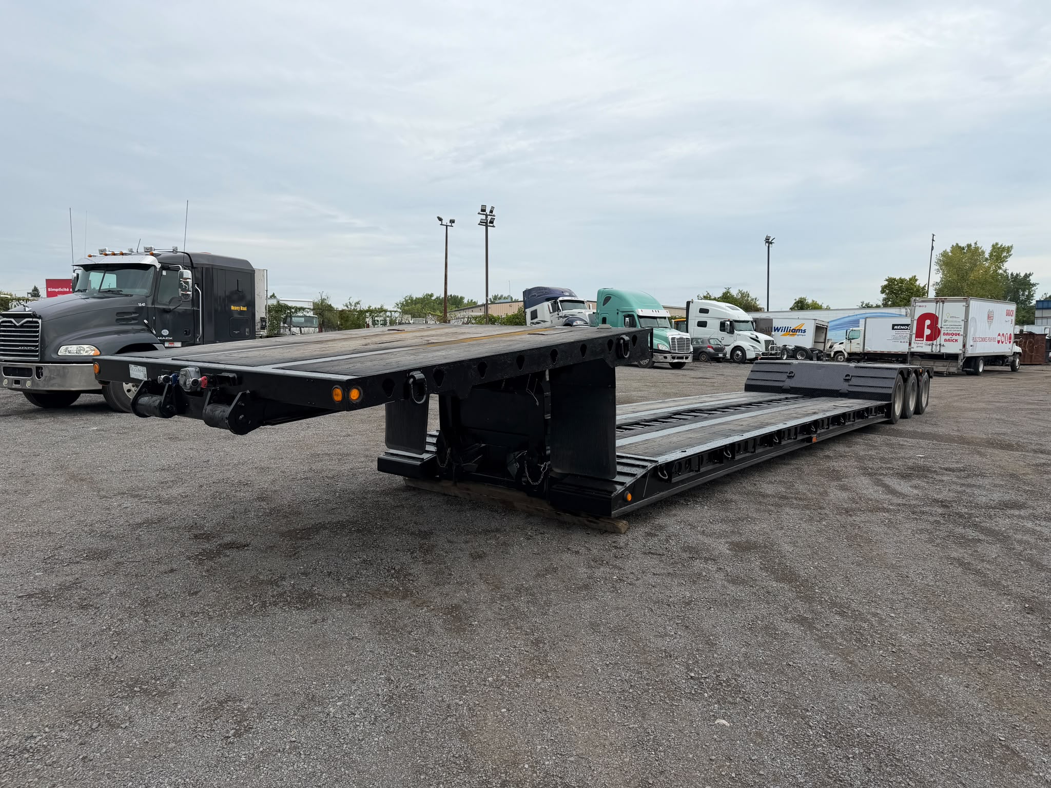 2017 Manac Fardier 35 tonnes Col amovible (RGN)