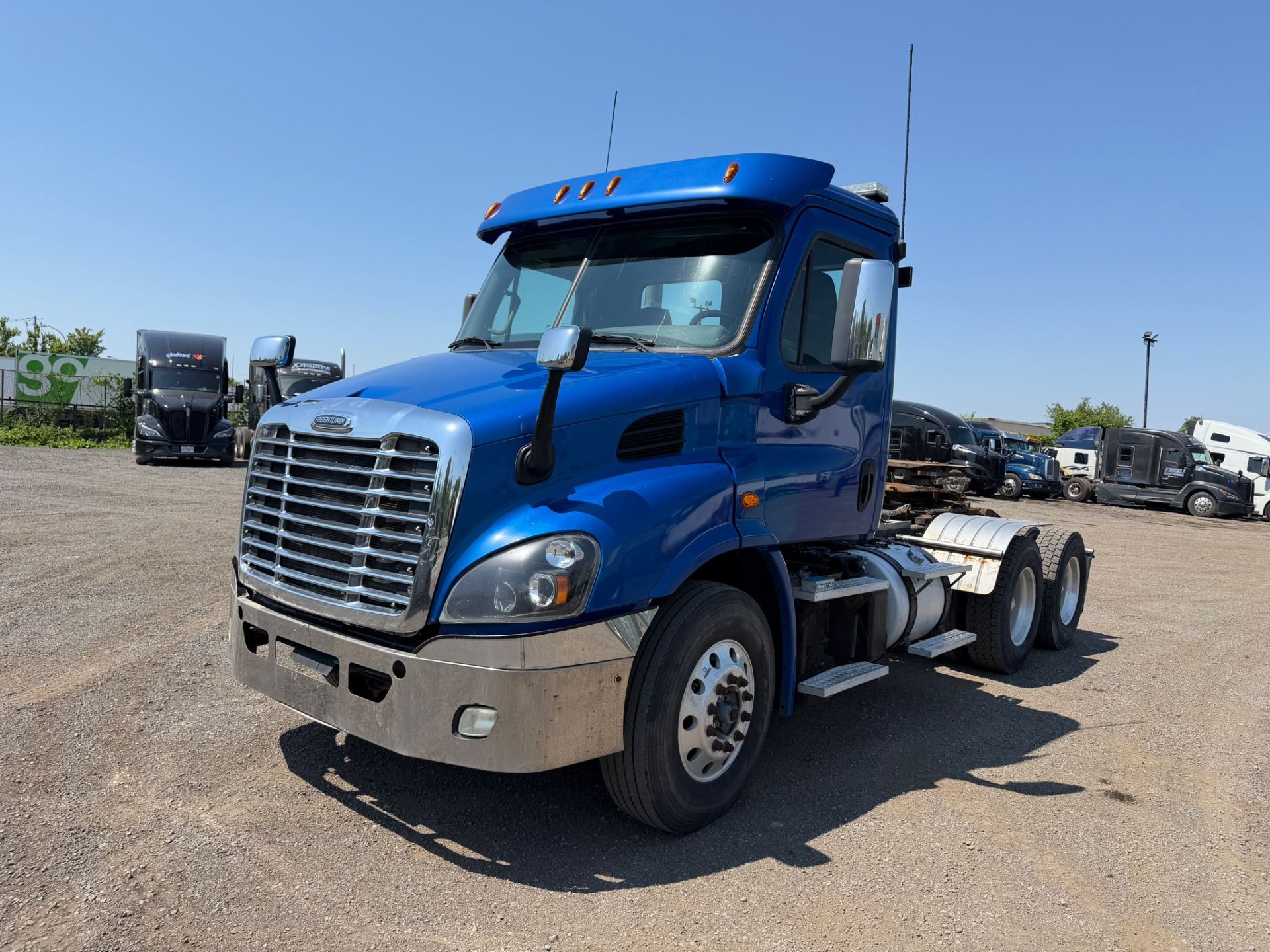 2017 Freightliner Cascadia 113 113" sleeper cab