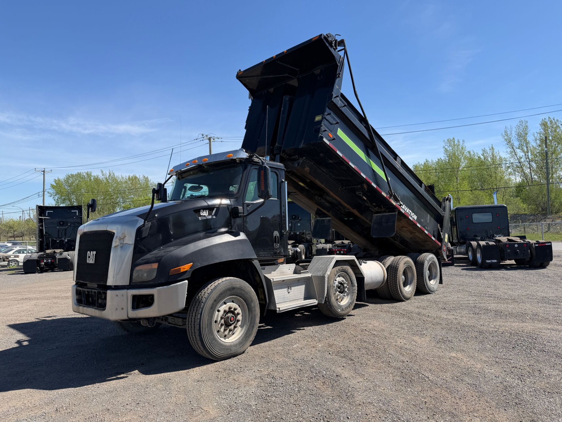 2016 Caterpillar CT660 660S