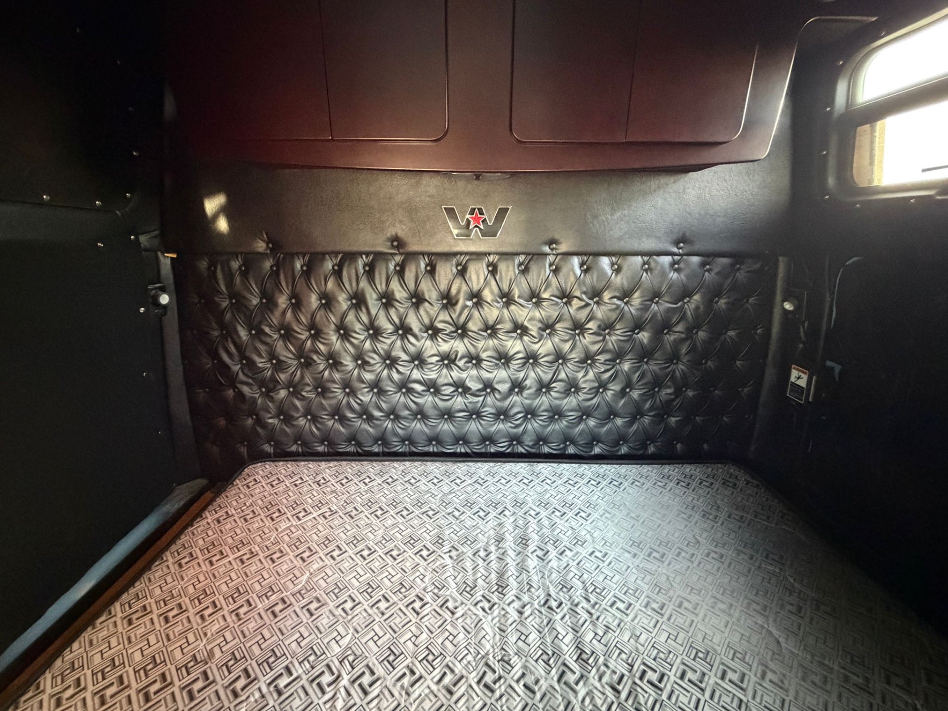 2021 Western Star 5700XE 12